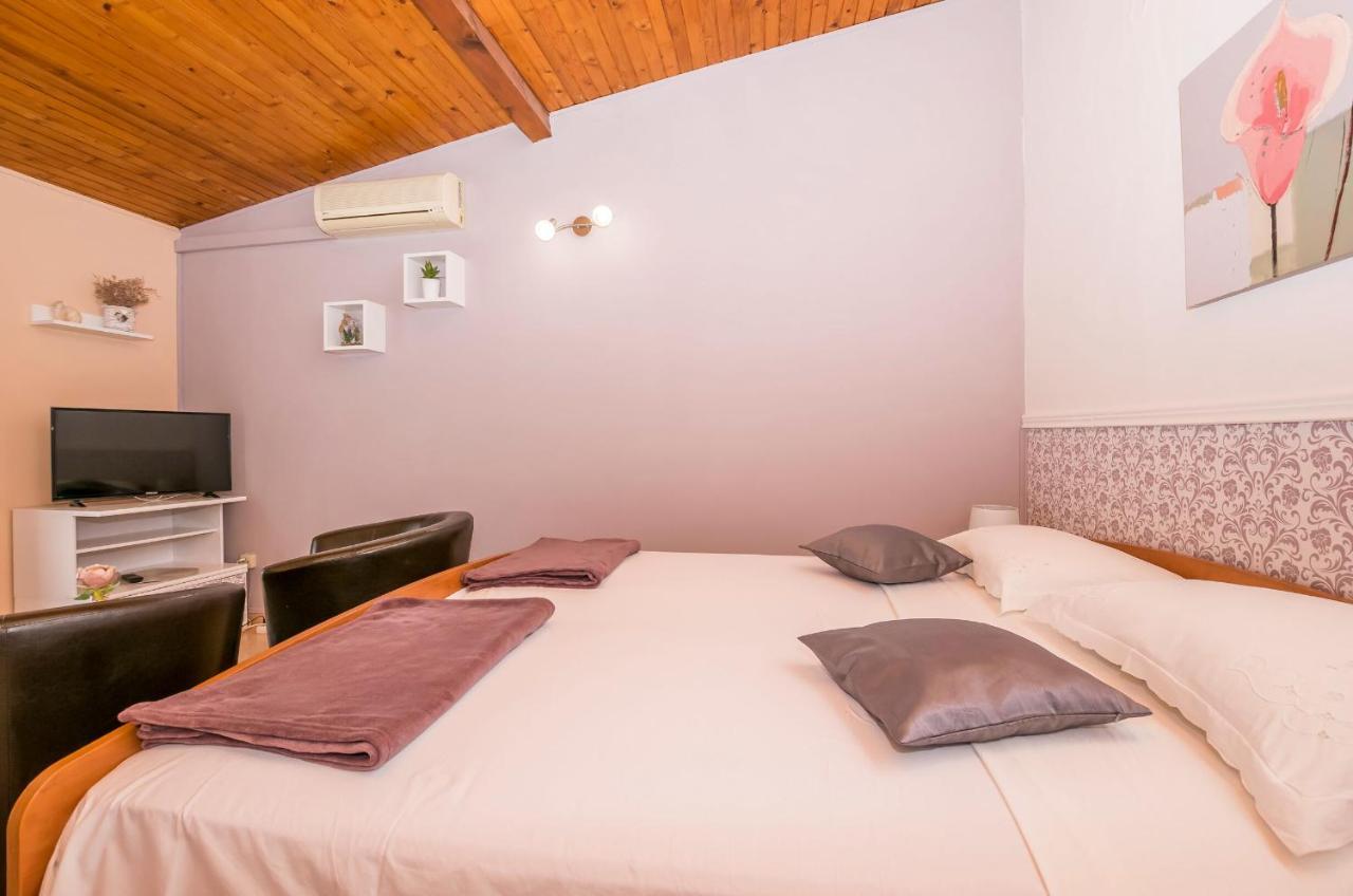 Apartment Zinka Vodice Buitenkant foto